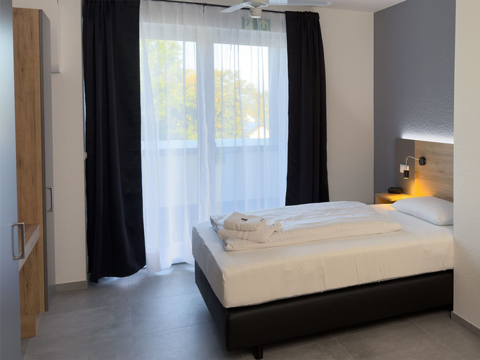 Bedroom 3, Hotel Good Night, Paderborn