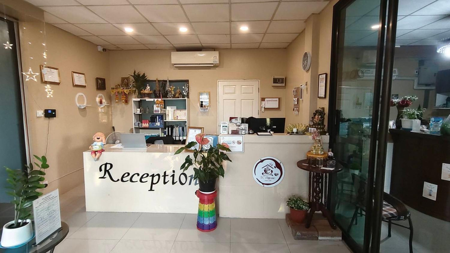 Public Area 2, TC House And Cafe, Muang Chiang Mai