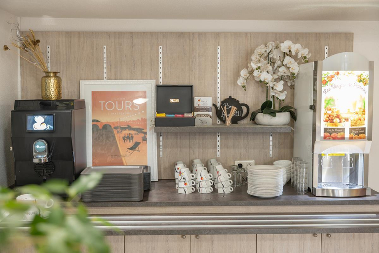 Food & Drinks 5, Brit Hotel Essentiel Tours Nord, Indre-et-Loire