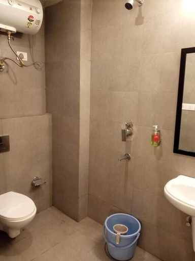 Bathroom 2, Hotel The Chaitanyas Rohini, Delhi