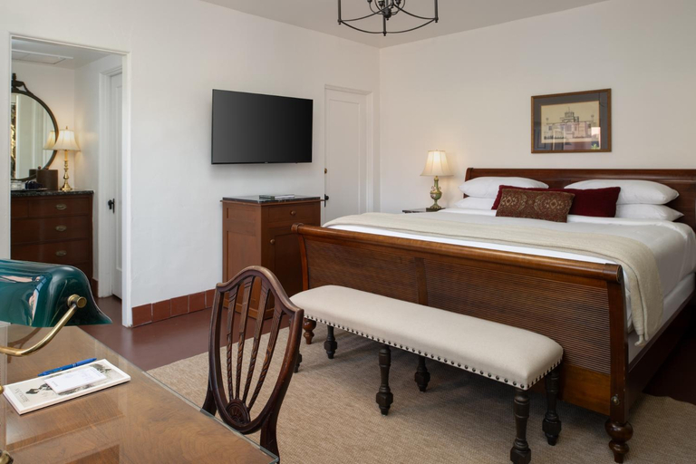 Bedroom 2, Arizona Inn, Pima