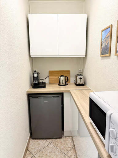 Others 5, Joli appartement avec terrasse, proche Croisette, Alpes-Maritimes