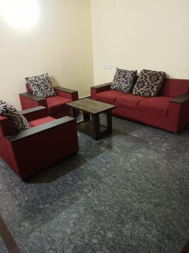 4, Enkay Apartments Bangalore Hebbal, Bangalore