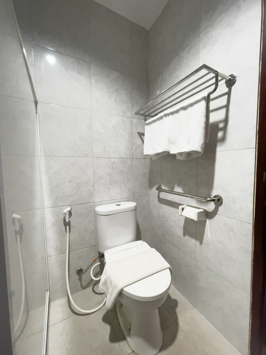 Bathroom 5, RUKUN Place Hotel Bandung, Bandung