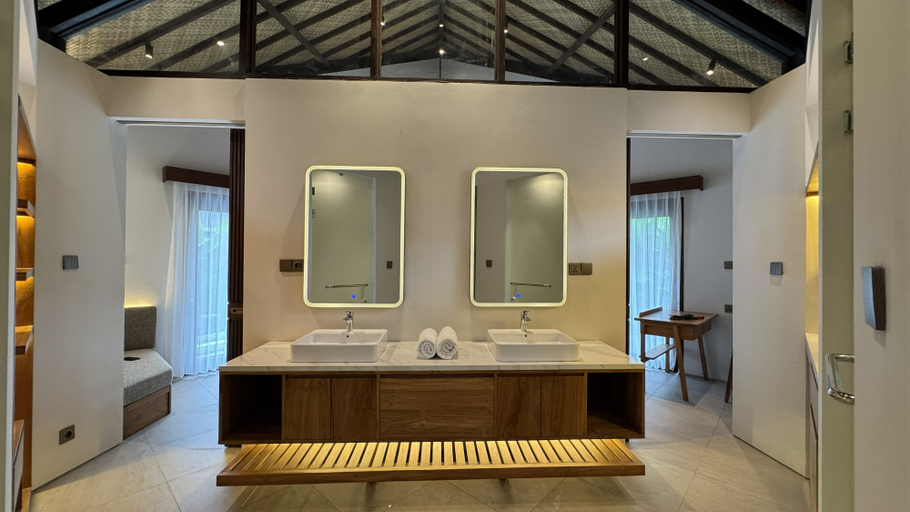Bathroom 5, La Chuba Villas Canggu, Badung