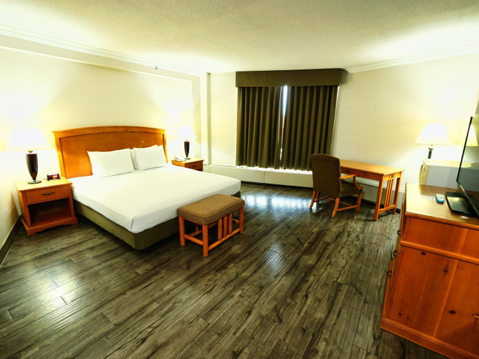 Bedroom 3, Continental Inn & Suites, Division No. 11
