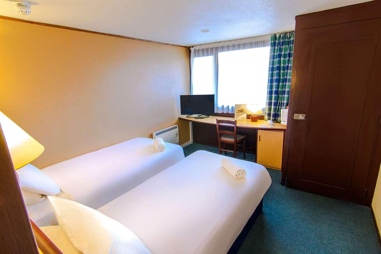 Bedroom 2, Campanile Wakefield, Wakefield