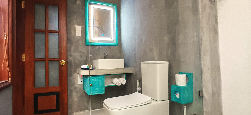Bathroom 4, Edgefield Escapes, Homagama