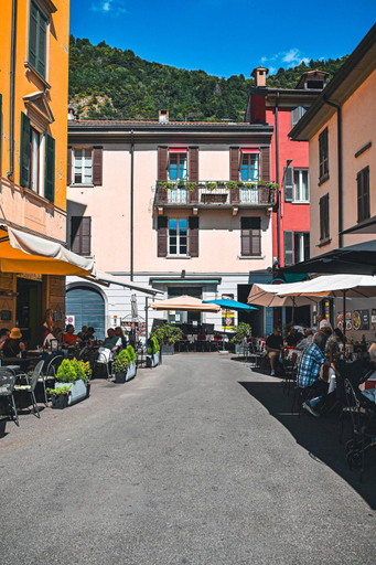 Restaurant, One  Only Lake View Apartment in Central Como, Como