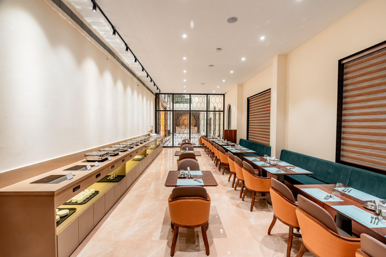Restaurant 5, Playotel Premier Ujjain, Ujjain