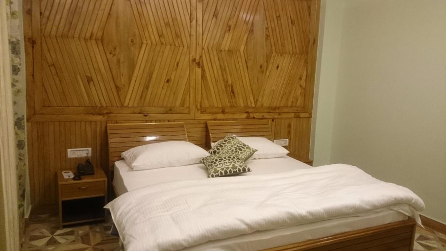Bedroom 3, The Golden Peak Hotel, Nainital