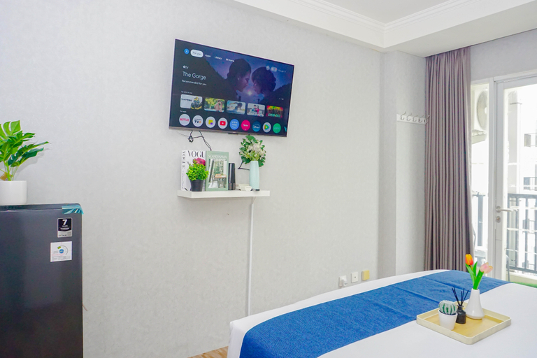 Bedroom 4, Damask Style Studio at Signature Park Grande Apartment By Travelio, East Jakarta