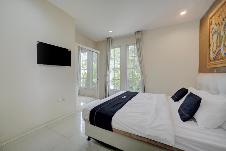 Bedroom 3, Hotel O near RS Fatmawati formerly White House, South Jakarta