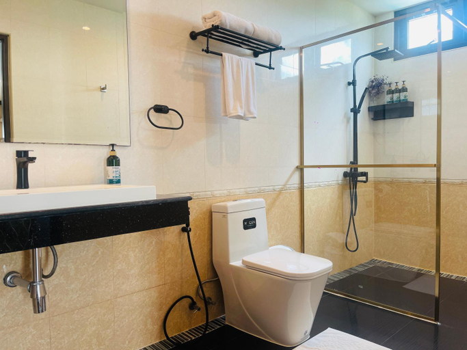 Bathroom 4, Romlaphass Boutique hotel, Muang Kalasin