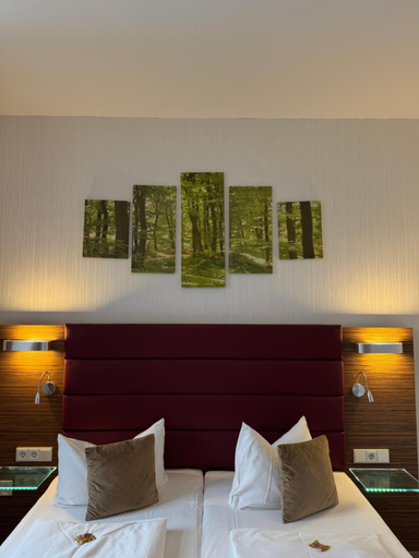 Bedroom 4, Hotel und Restaurant Zum Deutschen Hause, Oberspreewald-Lausitz