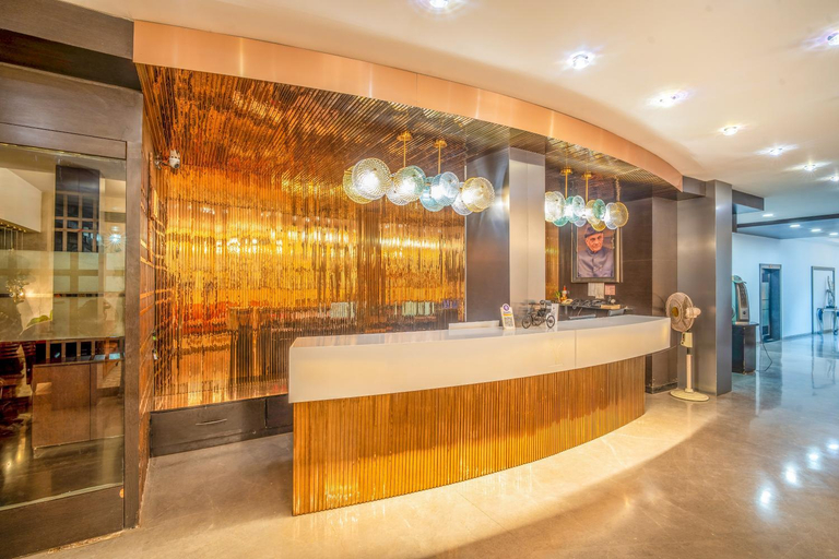 Public Area 3, Hotel Varun, Guna