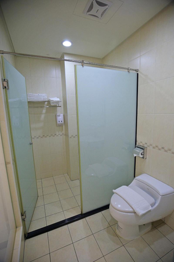 Bathroom, SMSX bnb, Nantou