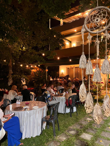 Food & Drinks 5, AT ONE - with nature, Tangalle