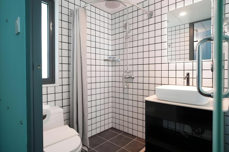Bathroom 3, Apsaras Tribe- Siargao, General Luna