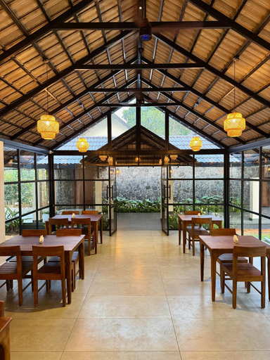 Food & Drinks 4, Flower Valley Plantation Homestay, Idukki