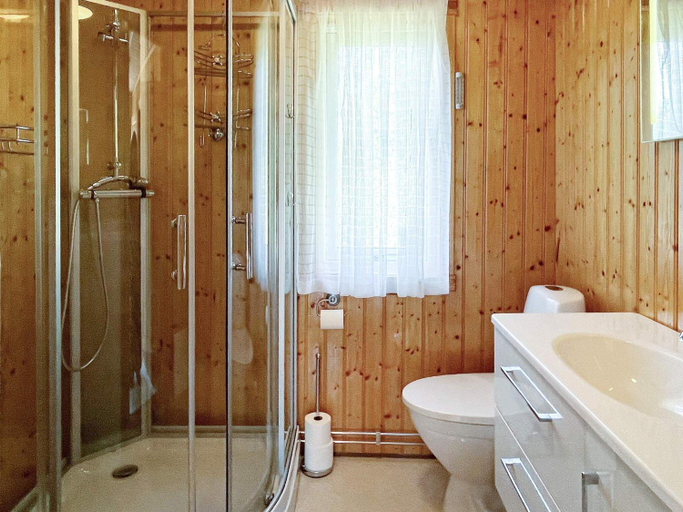 Bathroom, person holiday home in BENGTSFORS, Bengtsfors