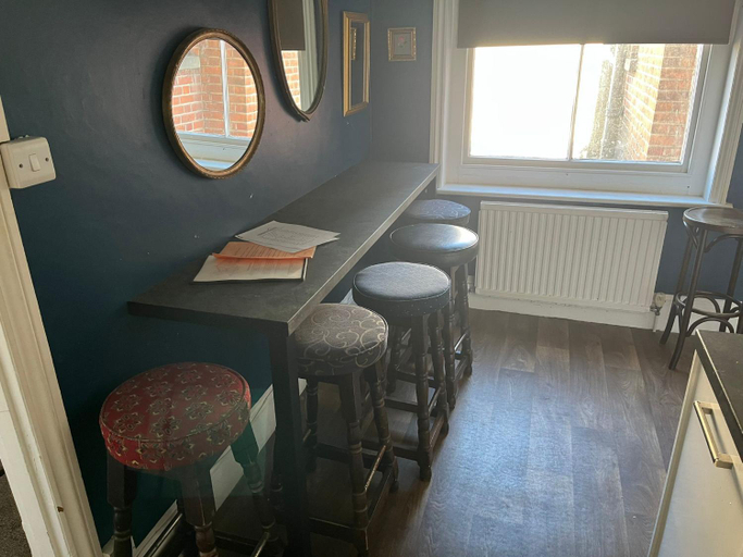 Others 4, Corner House Apartment, West Sussex