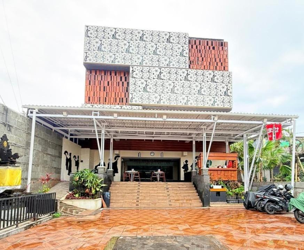 Exterior & Views, Kimono Hotel Kuta, Badung