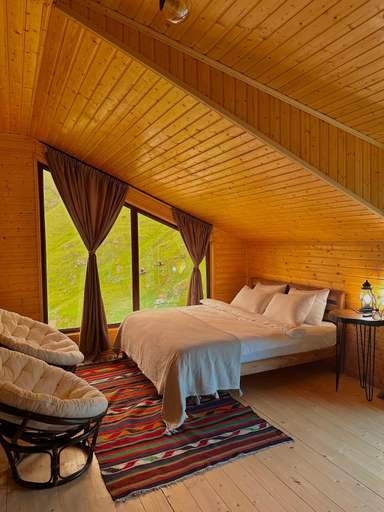 Bedroom 2, Rakursi, Kazbegi