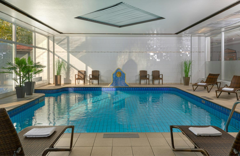 Sport & Beauty 2, Leonardo Hotel Dusseldorf Airport-Ratingen, Mettmann