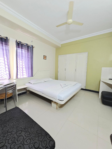 Bedroom 2, The Corporate Comforts, Bangalore