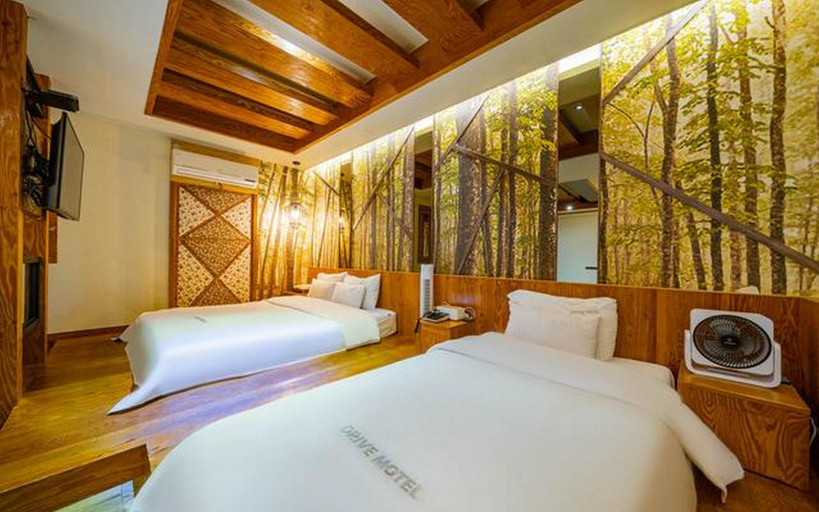 Bedroom 3, Pohang Guryongpo Drive, Pohang