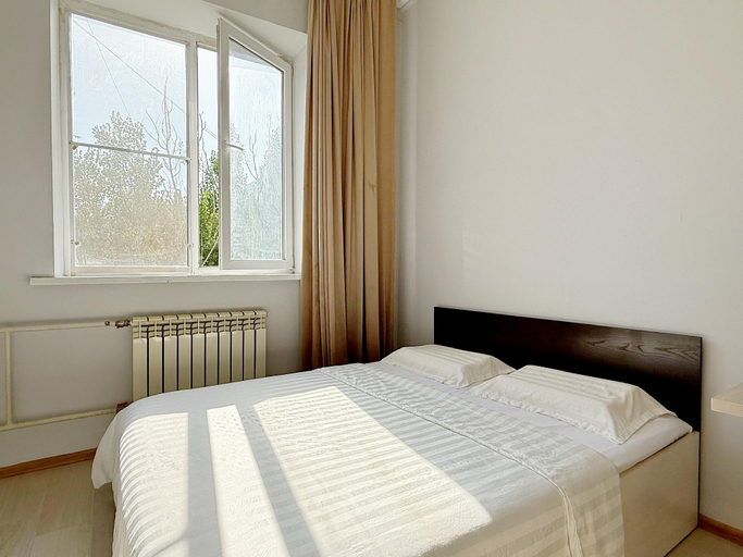 Bedroom 2, Alma Home - Cozy Apartment on Arbat!, Almaty