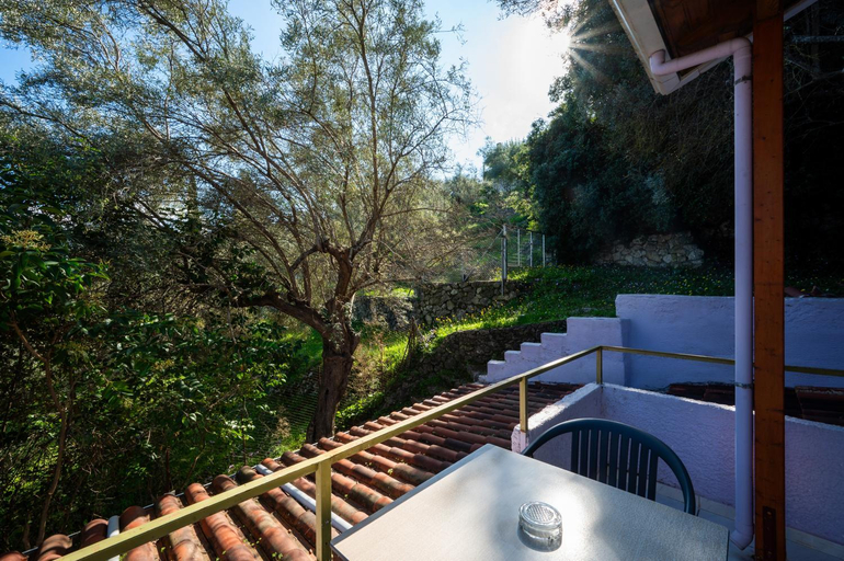 Others 5, Summer House Louisa, Ionian Islands