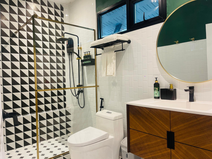 Bathroom 4, Romlaphass Boutique hotel, Muang Kalasin