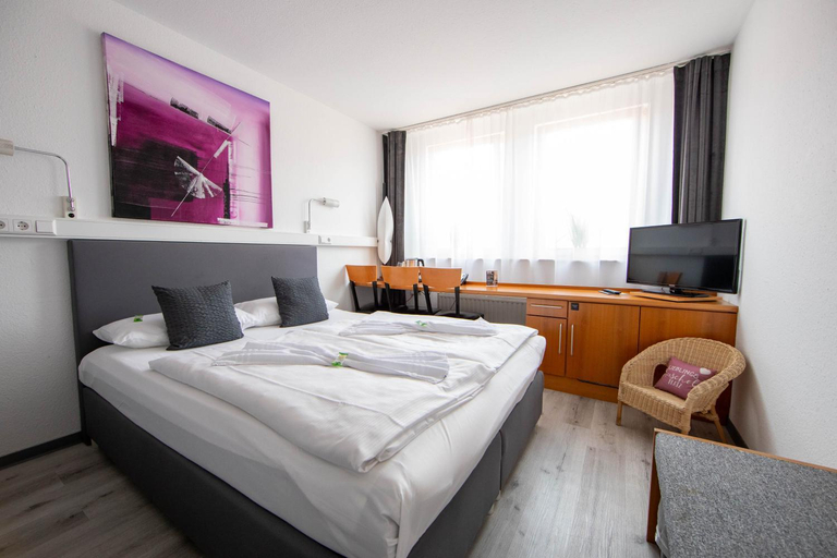 Bedroom 4, Hogh Heilbronn, Heilbronn