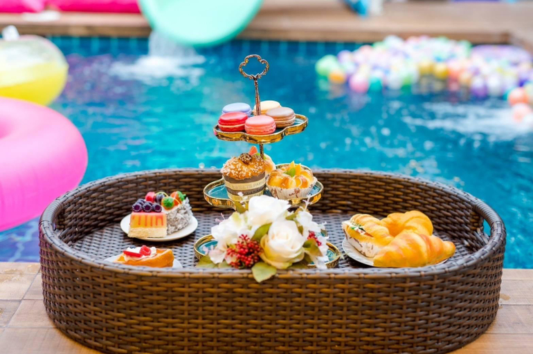 Food & Drinks, Inlove Breeze Pool Villa Chaam, Cha-Am