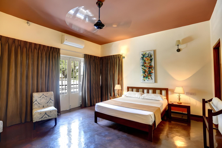 Bedroom, Yoho Rooms @ The Irish, Colombo