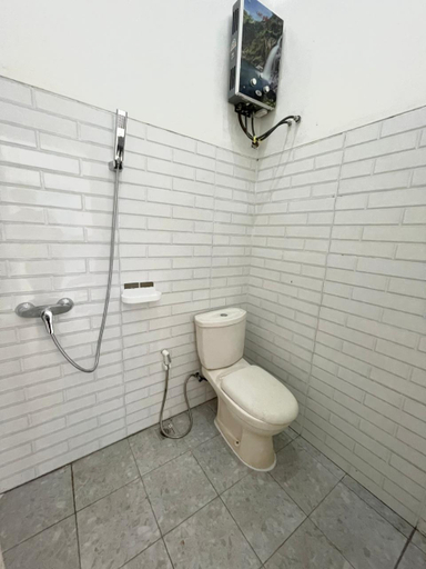 Bathroom 3, Villa Erick, Malang
