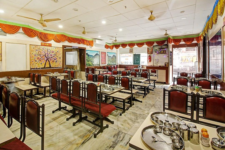 Food & Drinks, Hotel Sagar Lakeview, Vadodara