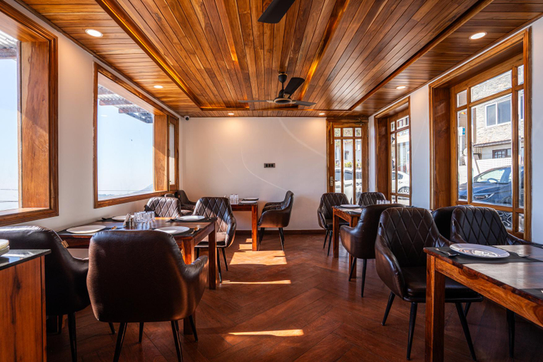Food & Drinks 5, The Leo Hotels Mokshada Suites, Dehradun