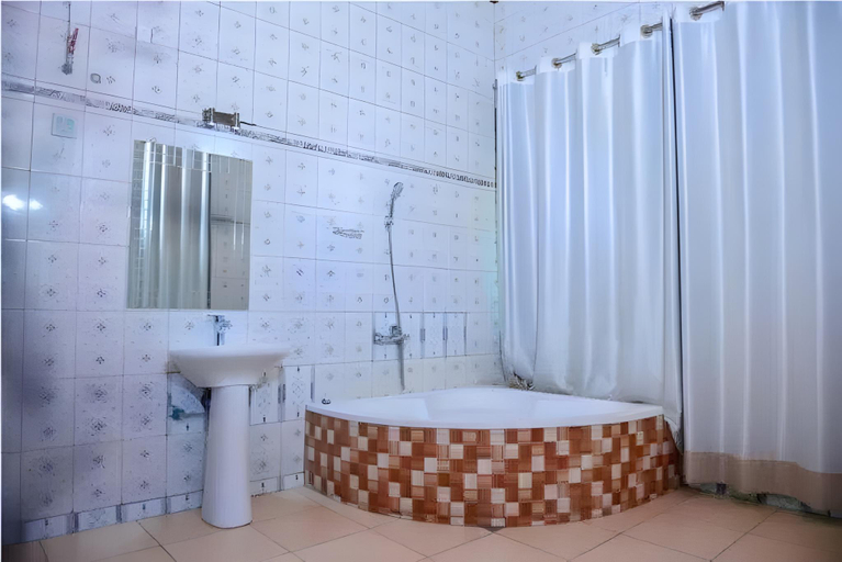 Bathroom, Elegance Hotel, Kicukiro