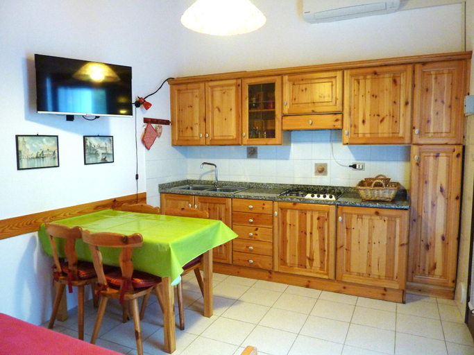 Kitchen, Nice villa with a fenced garden, Venezia