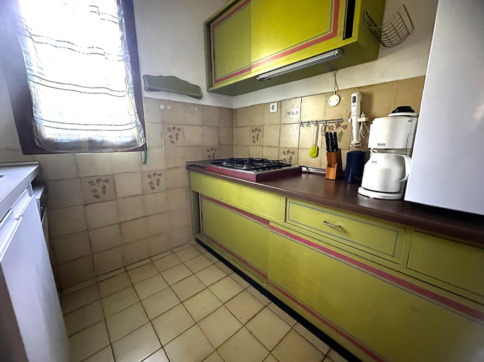 Kitchen, Functional villa with a fenced garden, Venezia