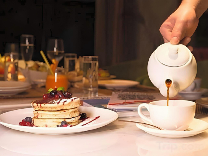 Food & Drinks 5, New Hotel, a Member of Design Hotels, Attica