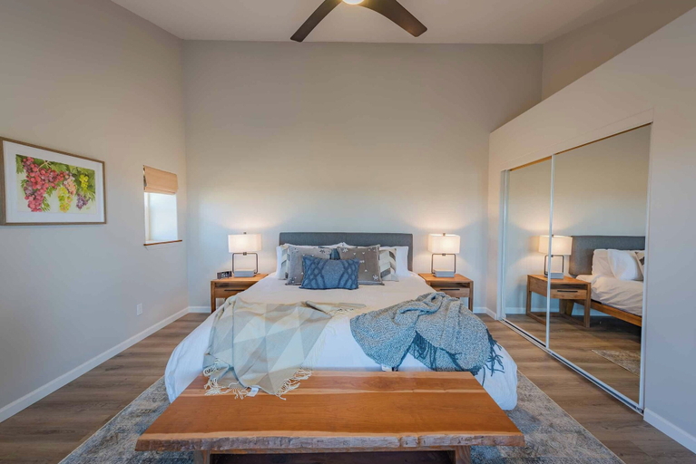 Room 2, Mission Vineyard Barn, San Luis Obispo