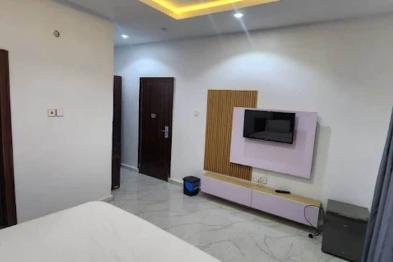 Room 3, Cocokalina hotel, IkaSouth