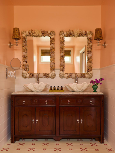 Bathroom 5, Coral Sands Inn & Cottages