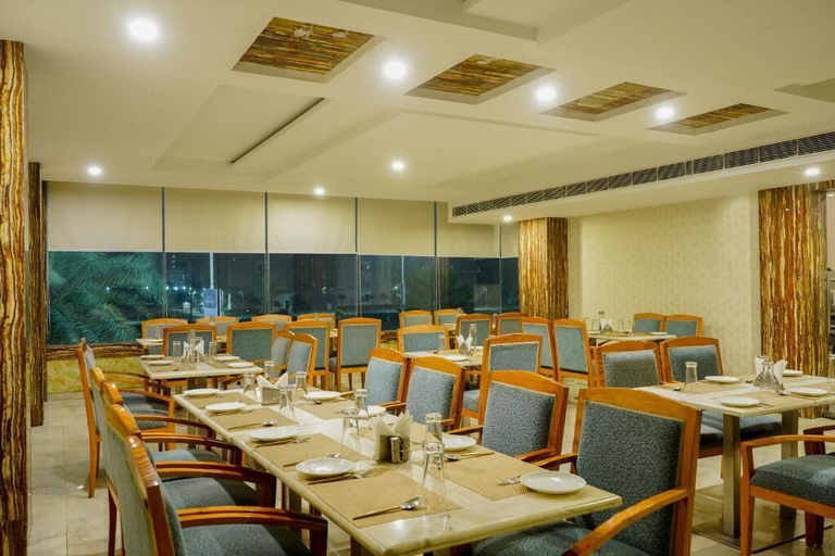 Dining 4, Country Inn Vrindavan, Mathura