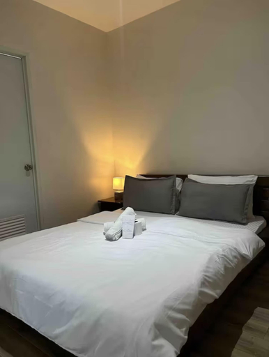 Room 2, Relaxing Resort Stay at Ashelma Resort, Dauis