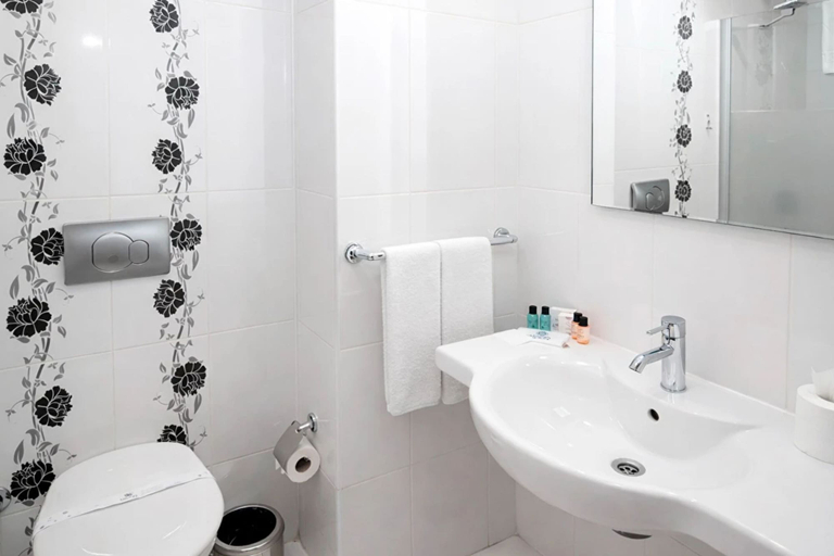 Bathroom 5, Alder Garden Resort - Ultra All Inclusive, Kemer